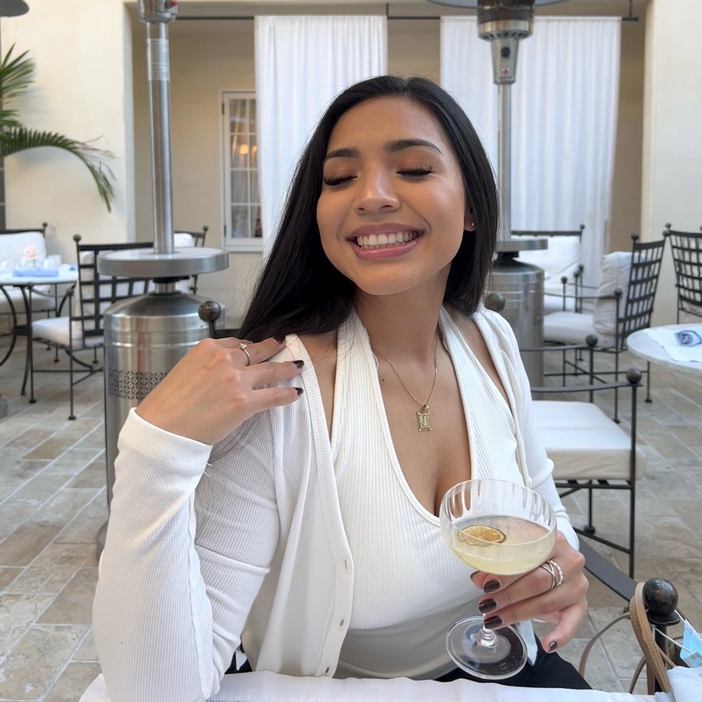 Meet your Posher, Jazmine
